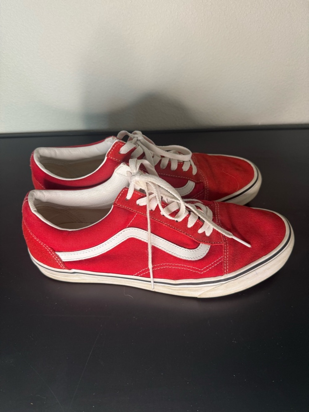 Vans Classic Red Low-Top Skate Sneakers with White Stripe 10.5